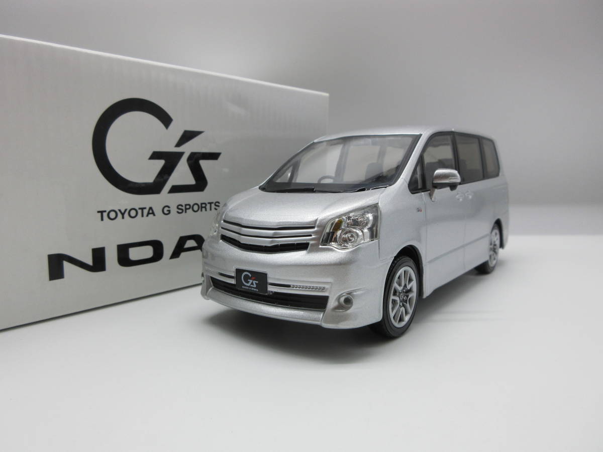 適切な価格 G`s NOAH ノア トヨタ 1/24 非売品 ミニカー シルバーメタリック カラーサンプル 乗用車 適切な価格 G`s NOAH ノア トヨタ 1/24 非売品 ミニカー シルバーメタリック カラーサンプル 乗用車