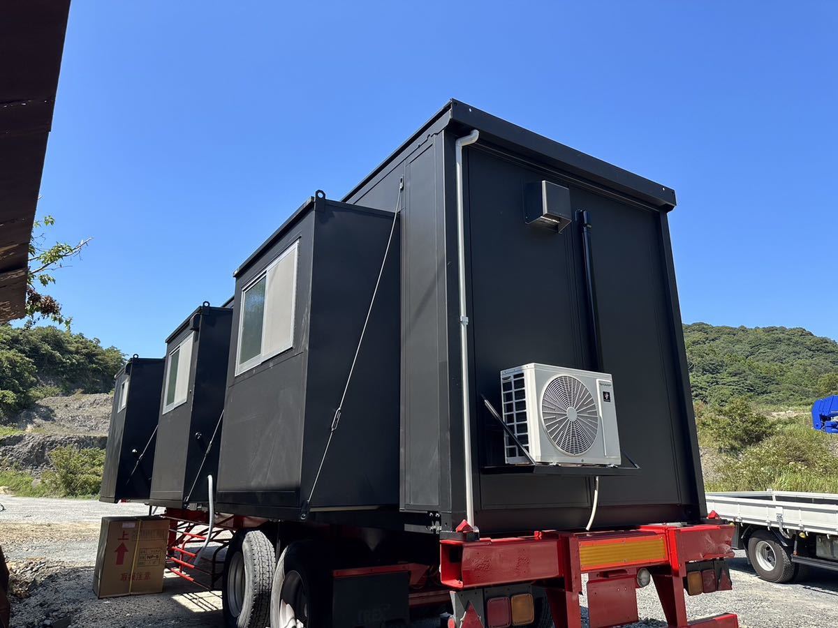  trailer house 12 meter registration vehicle inspection "shaken" office work place 16 tatami + sliding type toilet kitchen storage air conditioner 2 pcs .. place attaching stair 