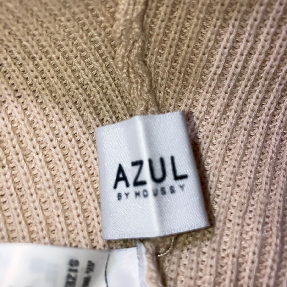 【未使用に近い】AZUL BY MOUSSY 人気　おしゃれ　ゆったり　楽　上品　1点限り☆早い者勝ち☆送料無料　匿名発送　最安値