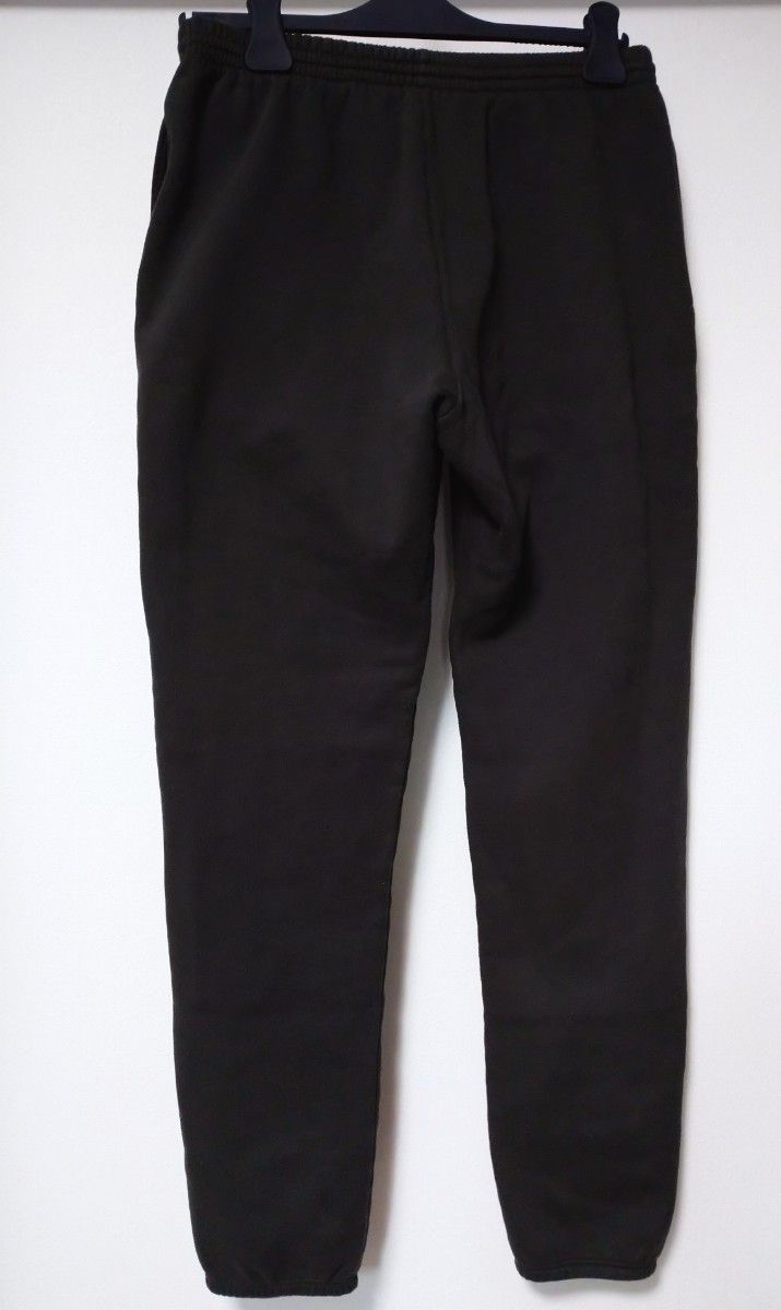 バレンシアガ スウェットパンツ 小文字ロゴ 黒 M|PayPayフリマ