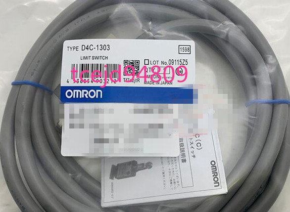 最新発見 スイッチ 小型セーフティ 新品 OMRON/オムロン D4C-1303 保証