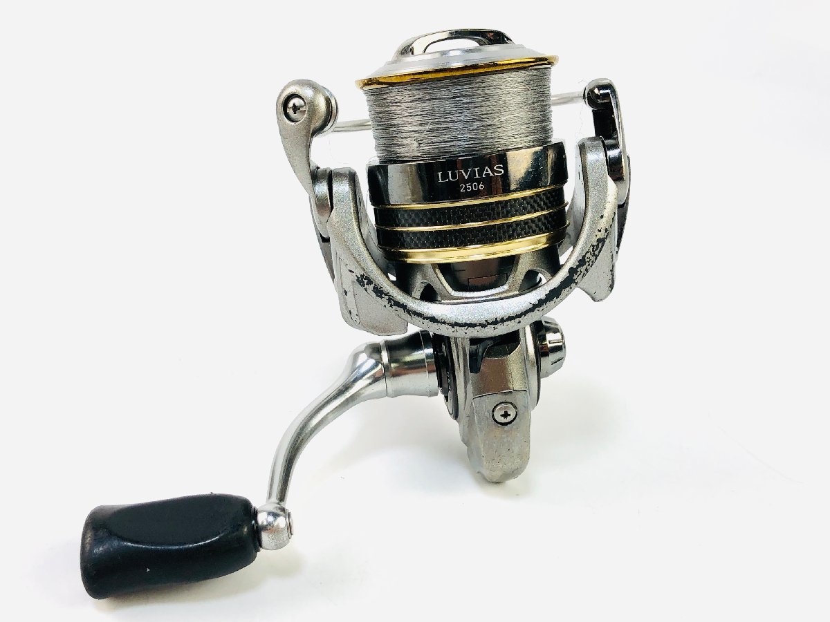 ダイワ ルビアス 2506 日本製 スピニングリール リールフット ダイワ ルビアス 2506 日本製 スピニングリール リールフット