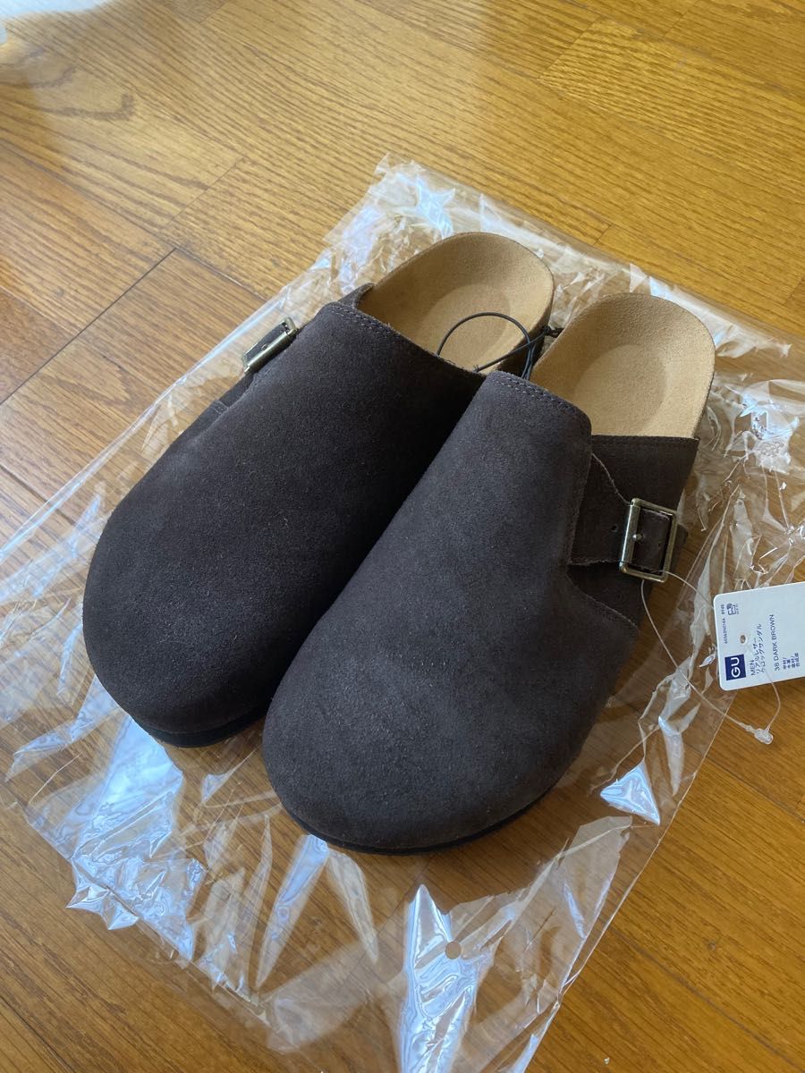 新品未使用 GU リアルレザークロッグサンダル 27cm ダーク 新品未使用 GU リアルレザークロッグサンダル 27cm ダーク