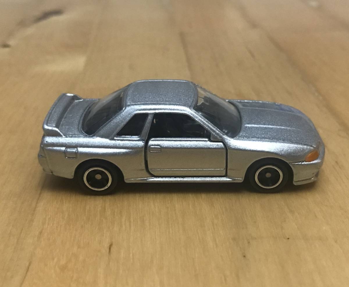 トミカ　日産　スカイライン　GT-R R32 イベントモデル　NISSAN SKYLINE No.20 1989 TOMY TOMICA_画像3