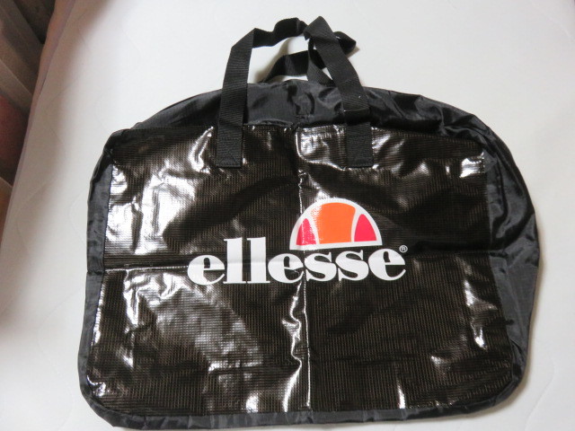 ellesse エレッセ ボストンバッグ 軽量 コンパクト サイズ450-350-140㎜ ブラック ファスナー３方向迄開けられます 便利 未使用_画像1