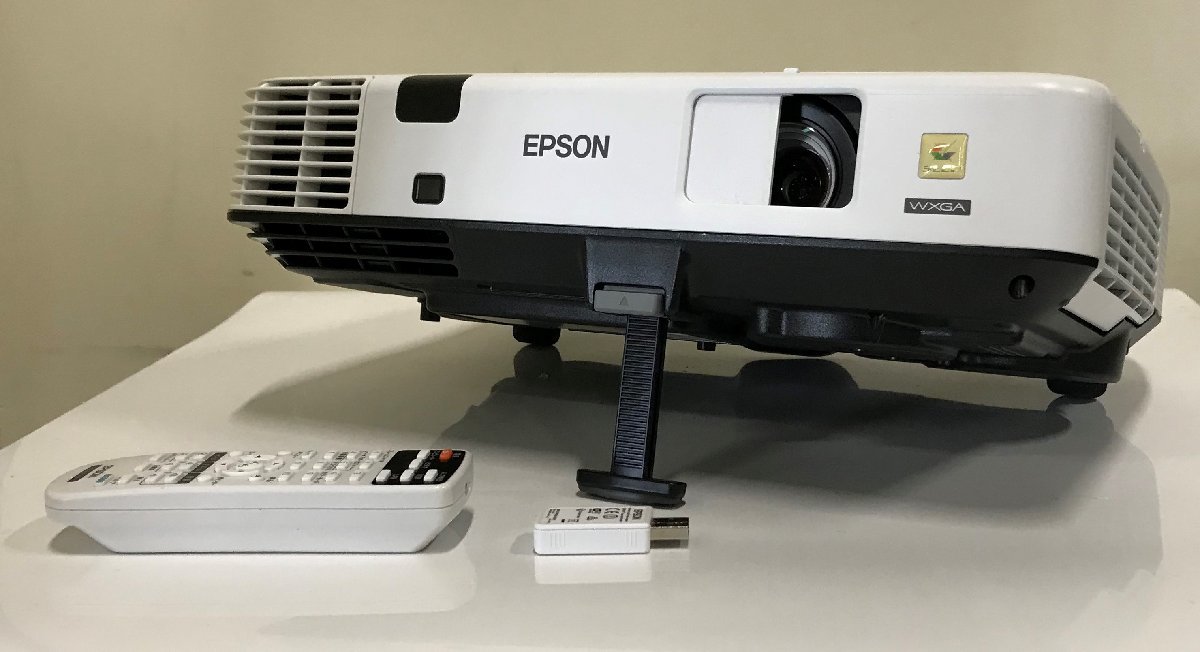 人気デザイナー 【埼玉発】【EPSON】 プロジェクター EB-1945w ランプ