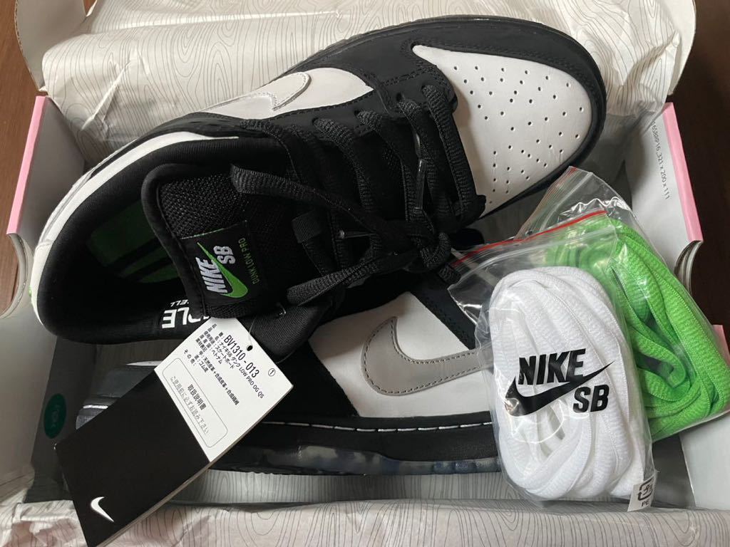 お得セット ステイプル White Black Pigeon Low Dunk SB Nike STAPLE