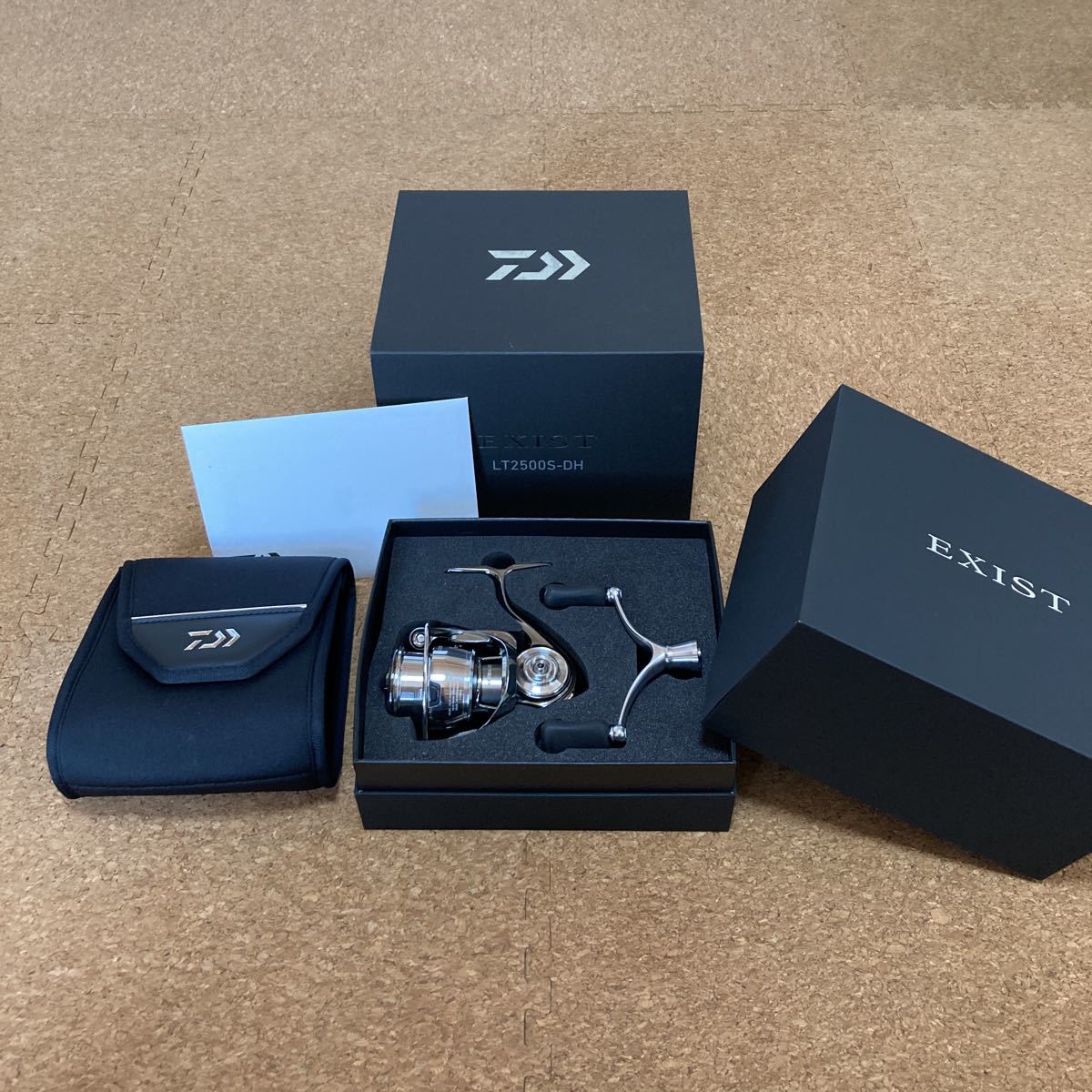 ダイワ 22イグジスト LT2500S-DH 美品 ダブルハンドル スピニング