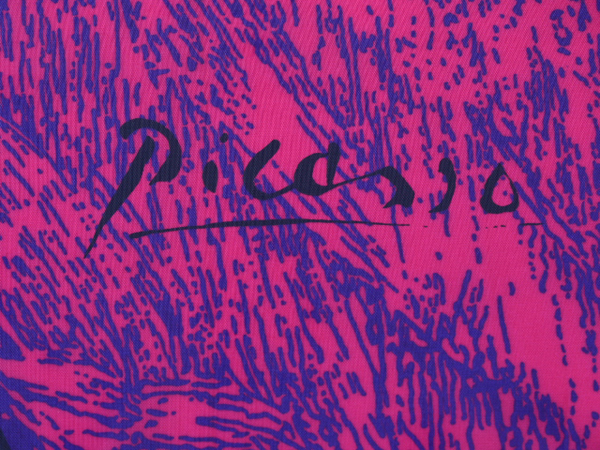 90s ■ ピカソ 大判 アート スカーフ 総柄 正方形 絵画柄 肖像画柄 / 古着 ハンカチ 90年代 オールド レディース ストール 黄色い背景の女_画像4