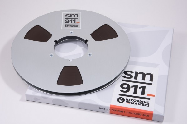 新品オープンリールテープ　在庫処分特価　RTM　SM911　1/4インチ幅10号メタルリール　1巻A