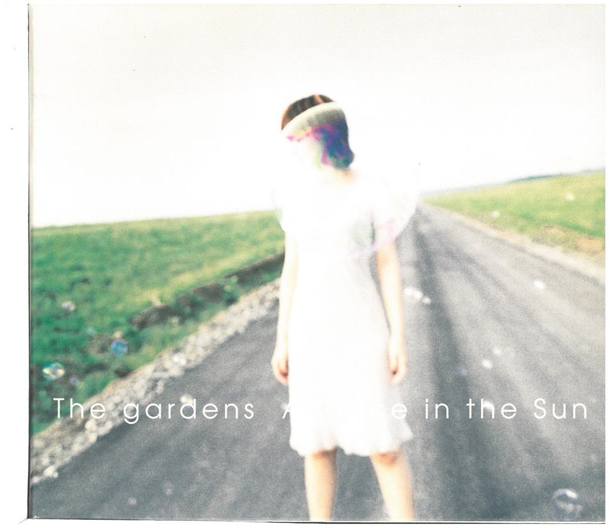 The gardens(ガーデンズ) / A place in the Sun　ファースト・アルバム　CD_画像1