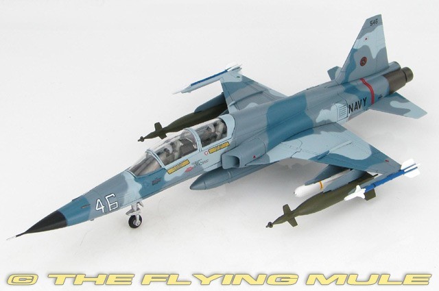 未開封 1/72 F-5F Tiger II USN NFWS TOPGUN, White 46, NAS Miramar, CA, 1977 ホビーマスター 戦闘機 HOBBYMASTER トップガン の画像4