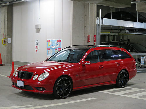 * Benz E55 AMG V8 compressor Wagon 7 number of seats custom selling out *