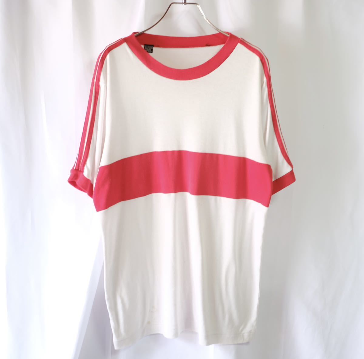 【1980s】ビンテージ　ラインデザイン　リンガーTシャツ　古着　赤　オーバーサイズ　USA製　スポーツ　半袖