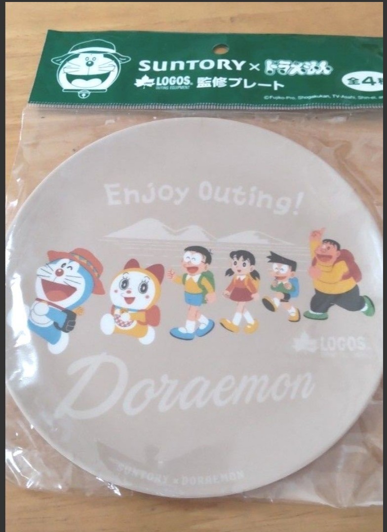  Doraemon . plate Suntory collaboration LOGOS.. plate 