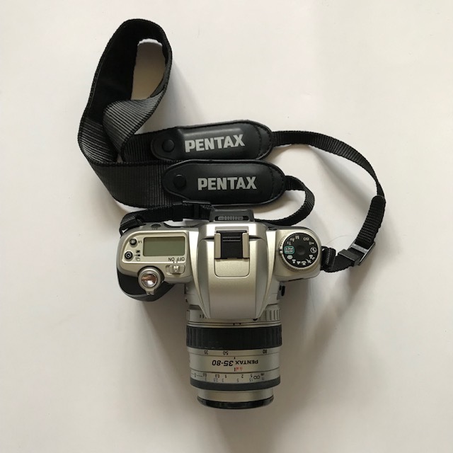 【中古品・動作未確認】PENTAX MZ-7 QUARTZ DATE（シルバー）／レンズ PENTAX-FA 35-80mm、TAMRON 80-210mm_画像3