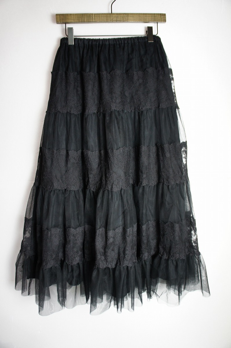 美品 Bilitis dix-sept ansビリティスディセッタン Tulle/Lace Skirt レース ロング スカート 切り替え 2912-396 ブラック黒824N■K2_画像2