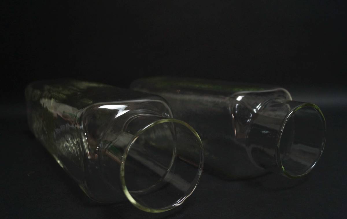【寂】 昭和初期 保存瓶 ハーバリウム ガラス容器　大小2点セット希少品 四方型丸口 大：高さ約33cm アンティーク s50802_画像2