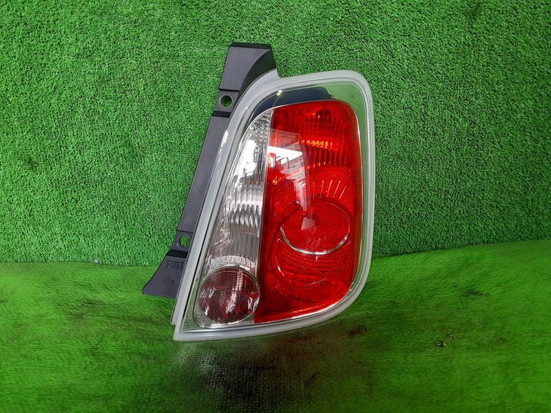  Fiat original Fiat 500 { 31212 } right tail lamp P30700-23005493