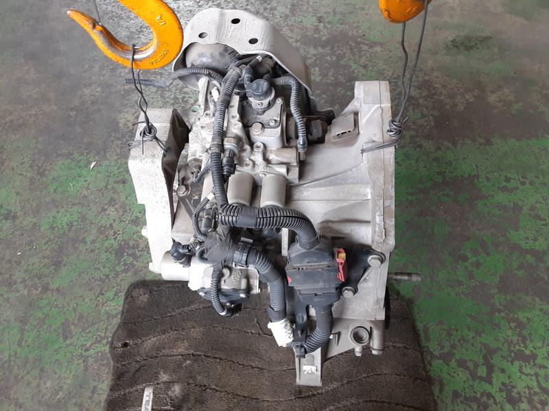  Fiat original Fiat 500 { 31212 } Transmission P30700-23005501