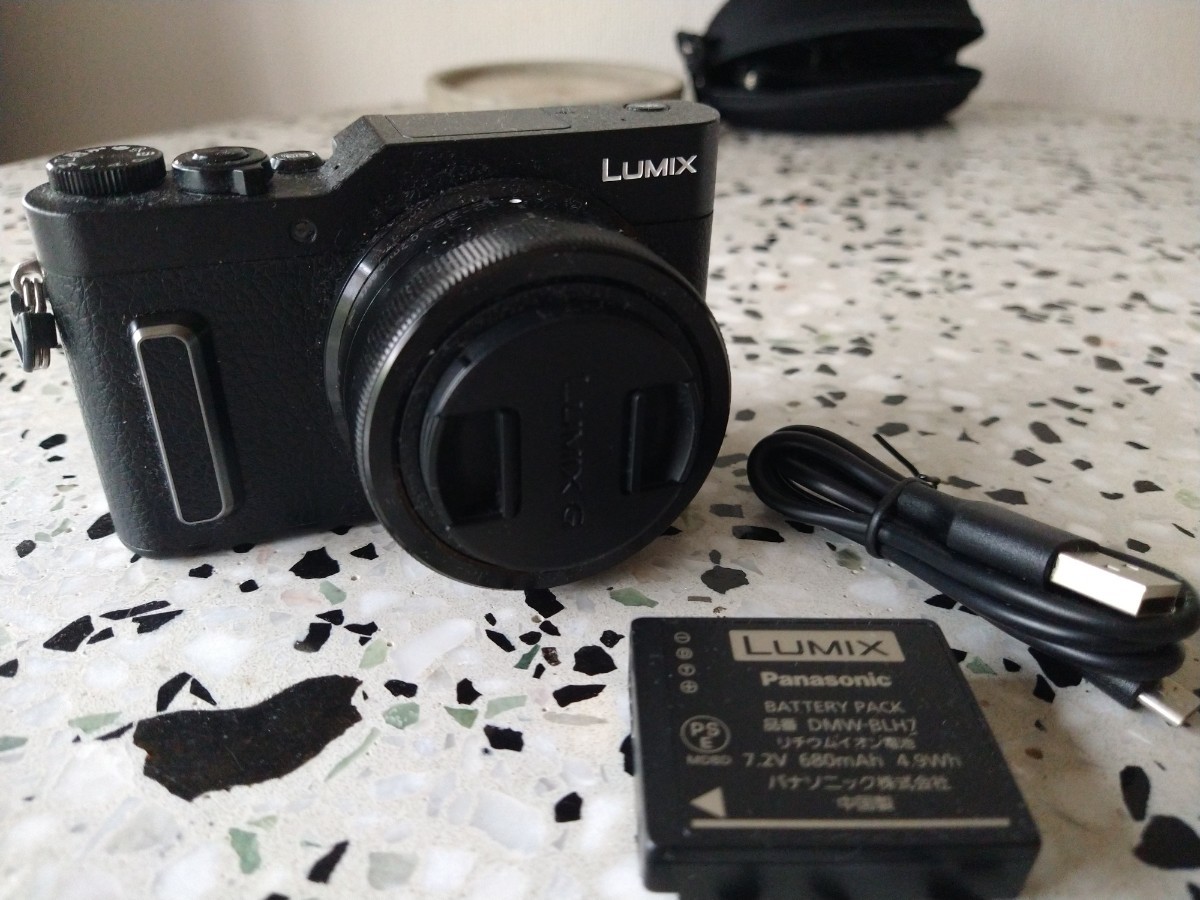 LUMIX DC-GF10 ＋ 12-32mm/F3.5-5.6中古デジタルカメラ 東京 セール