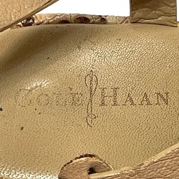 コールハーン COLE HAAN サンダル 6 1/2B - レザー ベージュ×レッド×マルチ レディース パイソン柄/型押し加工 靴_画像5