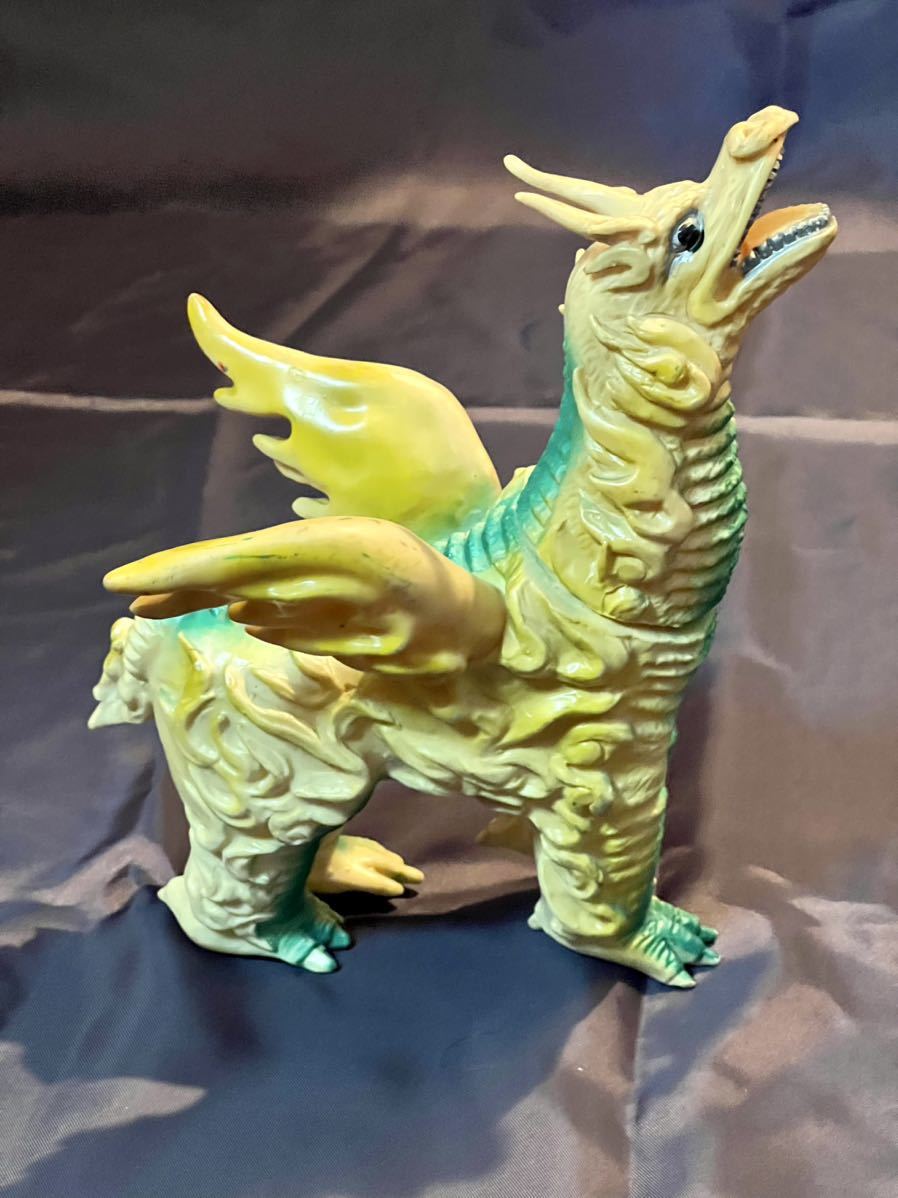 Amazon.co.jp: ブルマァク ドドンゴ ソフビ 1966 当時物(良品 |怪獣 Amazon.co.jp: ブルマァク ドドンゴ ソフビ 1966 当時物(良品 |怪獣