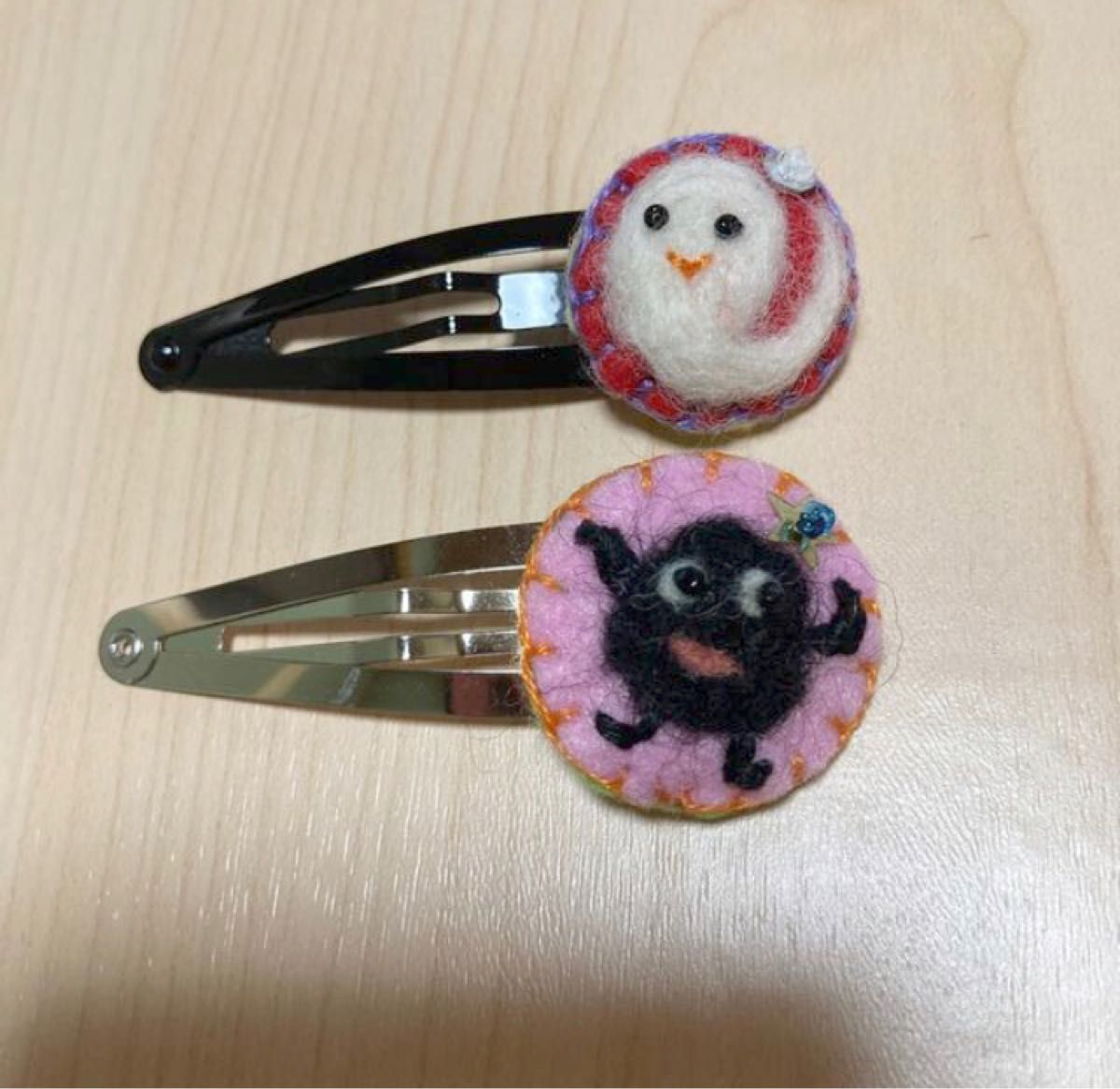 パッチんどめ　オバケ　クロスケ ハンドメイド