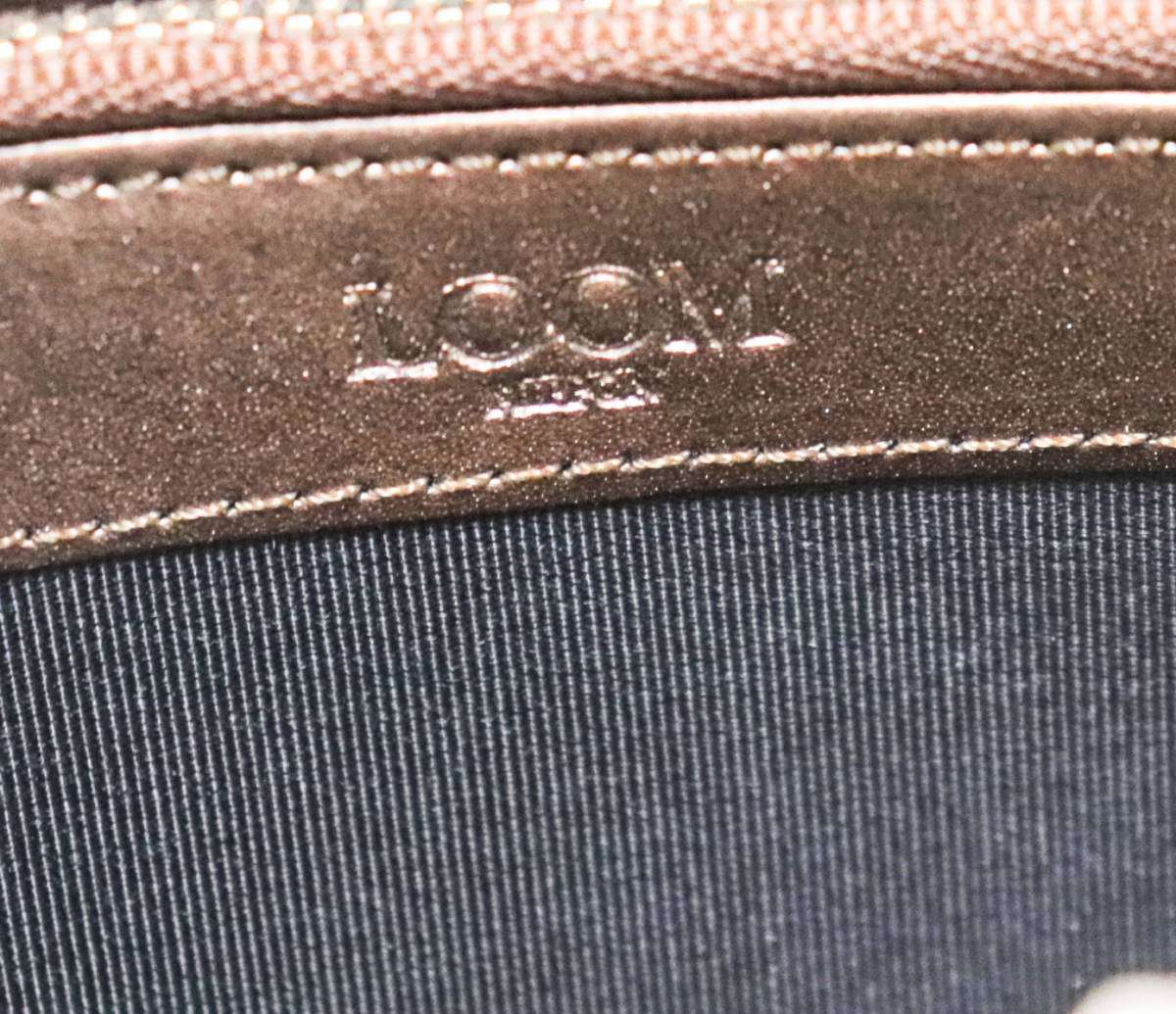 LOOM nippon ルームニッポン》新品タッセル付フェイクレザーがま口長