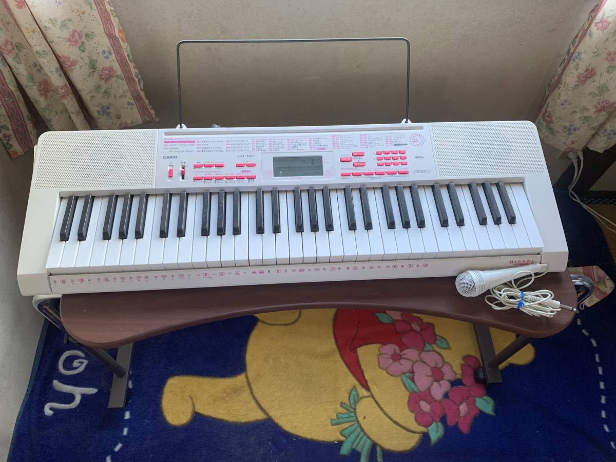 即決!CASIO カシオ 電子ピアノLK-121 白 ホワイト マイク付き | JChere