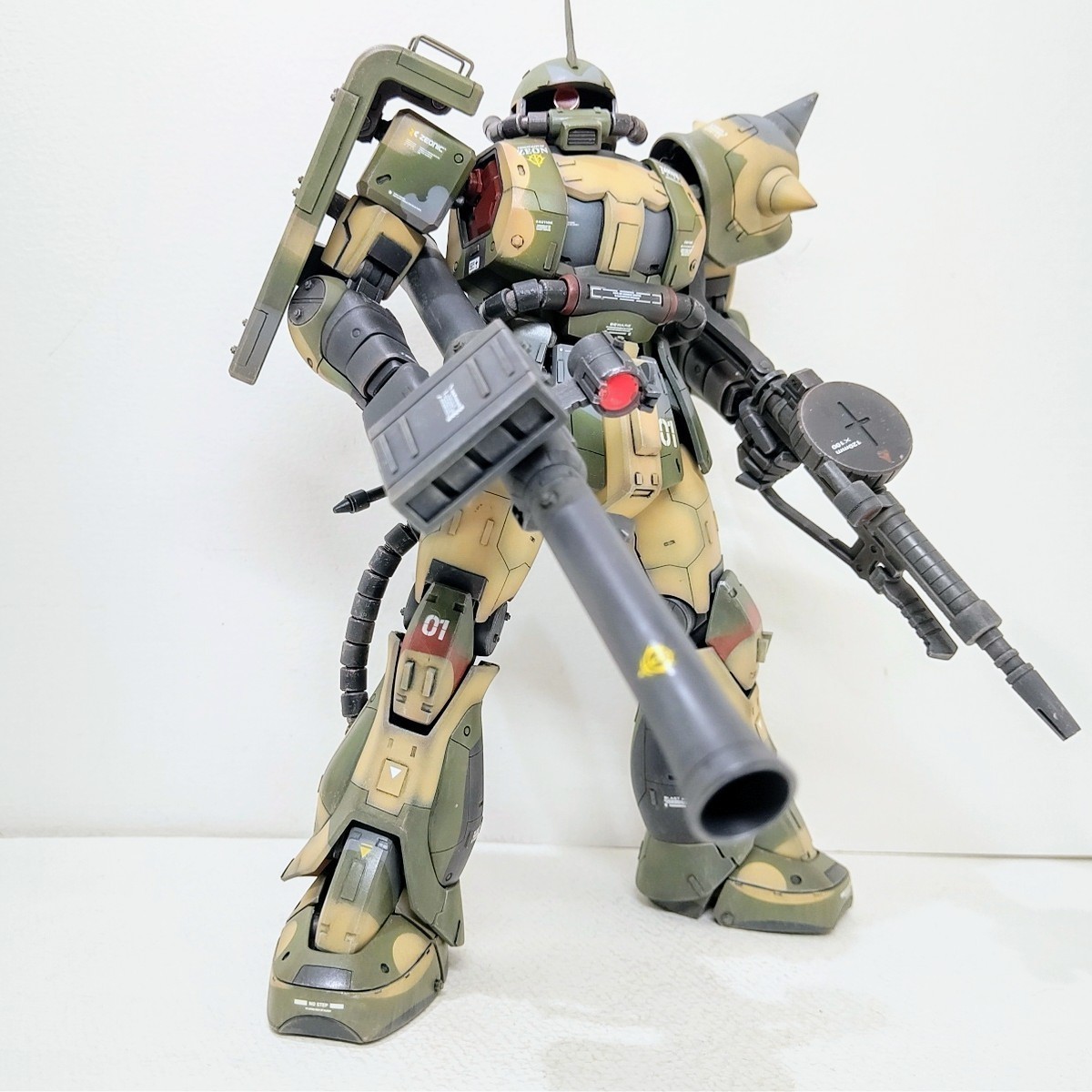 MG 1/100 MS-06J 「ザクⅡ 」ヨーロッパ戦線仕様風 小改修 MG 1/100 MS-06J 「ザクⅡ 」ヨーロッパ戦線仕様風 小改修