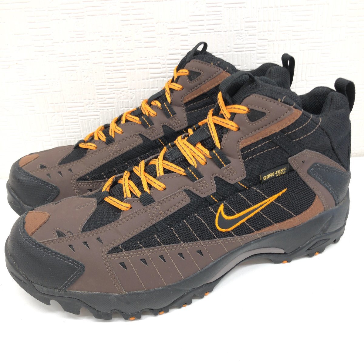 ○NIKE ACG ナイキバンドリアMID GTX GORE-TEX トレッキングシューズ