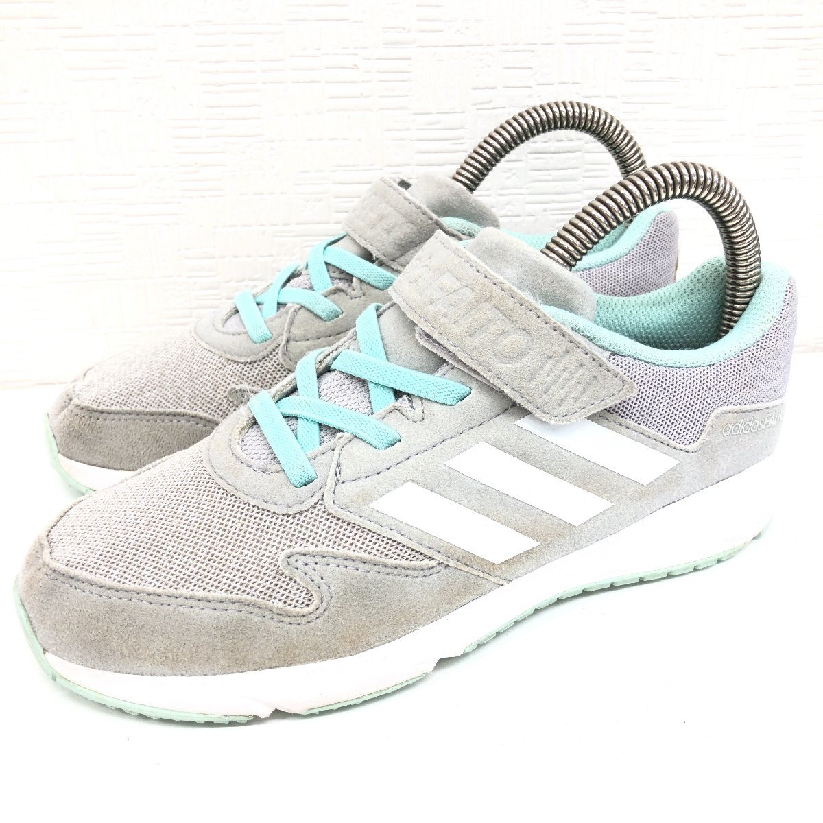 ●美品 adidas アディダス ファイトクラシックELK メッシュ スニーカー 21.5cm グレー×ミントグリーン 運動靴 ランニングシューズ キッズ_画像1