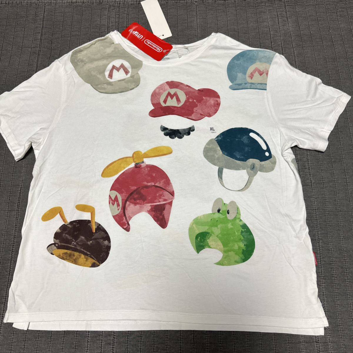 新品ユニクロ×任天堂コラボ　スーパーマリオグラフィック半袖Tシャツ　XL人気レア　UNIQLO 吉永浩太　USJにも◎