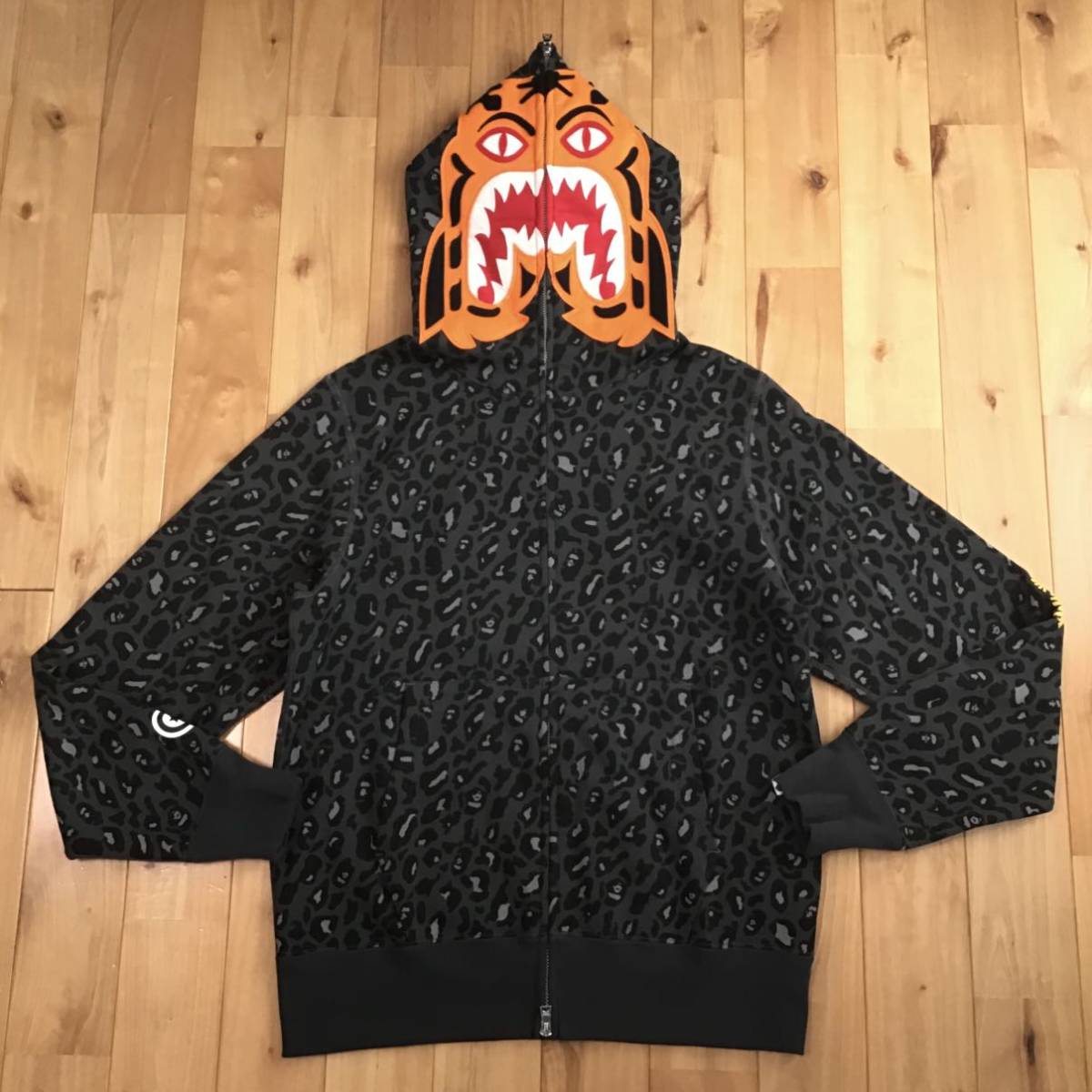 ★新品★ レオパード タイガー パーカー Mサイズ a bathing ape BAPE leopard camo tiger full zip hoodie エイプ ベイプ 豹柄 グレー z0