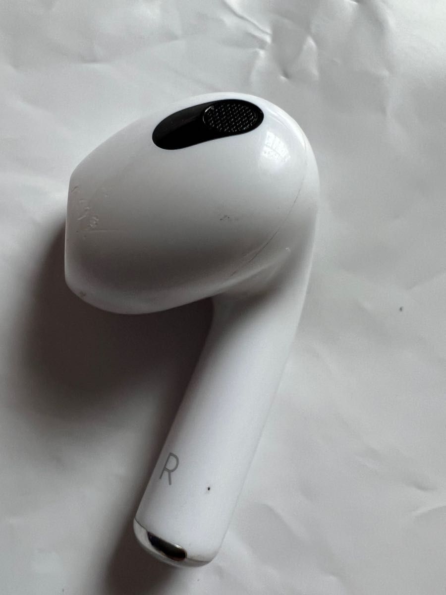 美品】AirPods 第3世代 Apple Bluetooth イヤホン 右耳のみ A2565