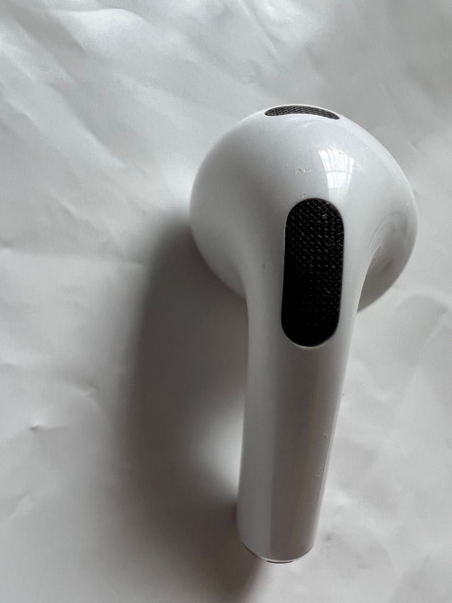 美品】AirPods 第3世代 Apple Bluetooth イヤホン 右耳のみ A2565