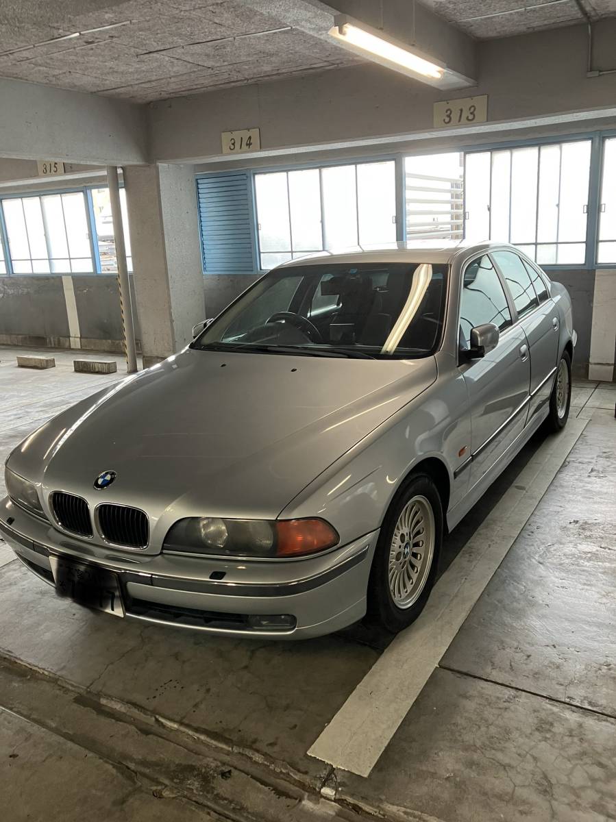 売り切り BMW E39 528前期 走行少45710km 程度良好