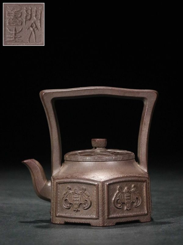 紫砂彫 瑞獣鈕提梁紫砂方壺 閔魯生銘 明時代」陶磁器 急須 茶道具 古賞
