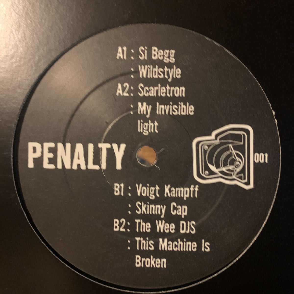 [ Various - Penalty 001 - Penalty PENALTY 001 ] Si Begg , Scarletron , Voigt Kampff , The Wee DJs_画像1