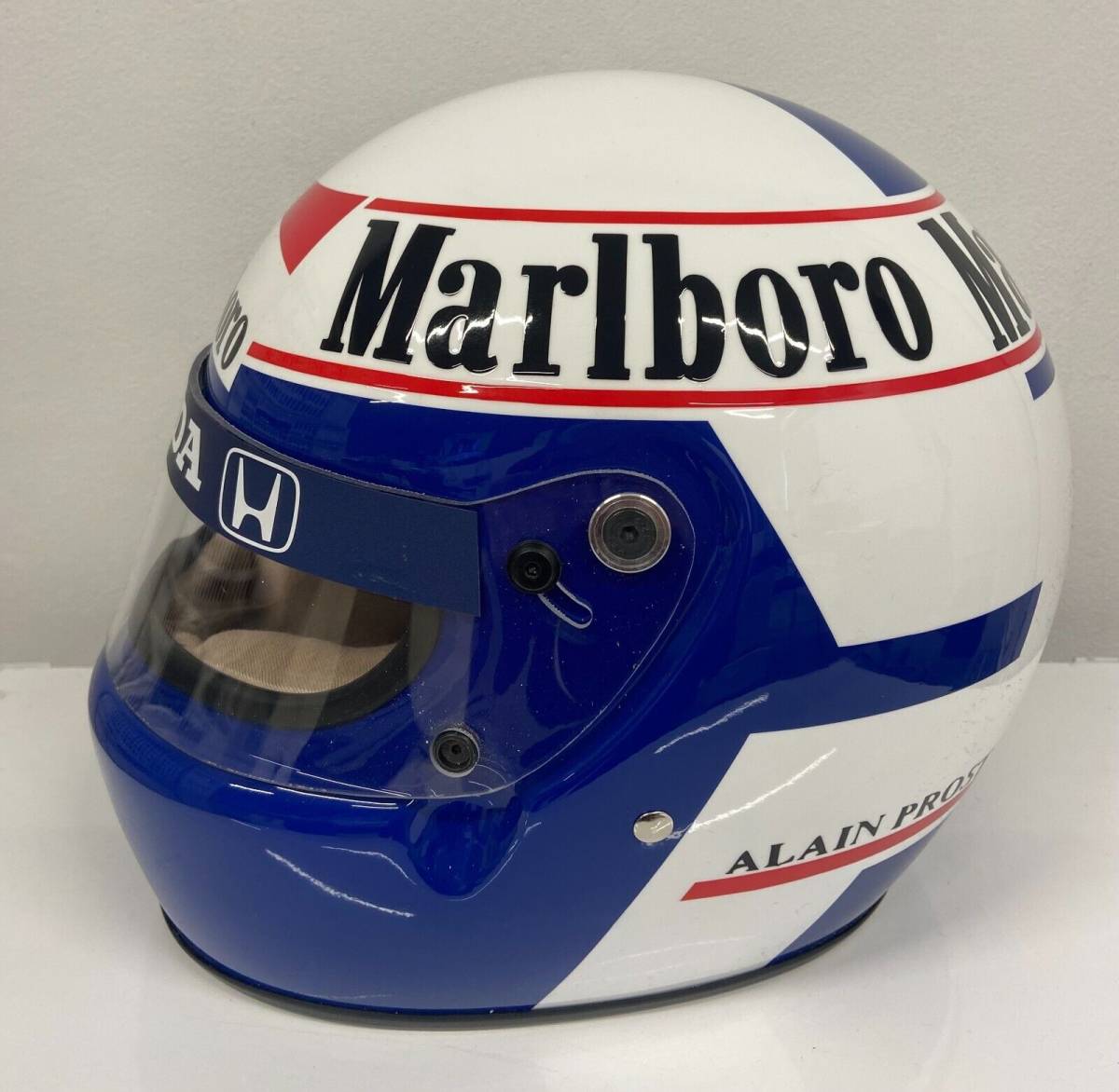 海外　高品質　送料込み　 アラン・プロスト ALAIN PROST 1989 F1　ヘルメット　等身大サイズ　 　レプリカ　高品質　4_画像3