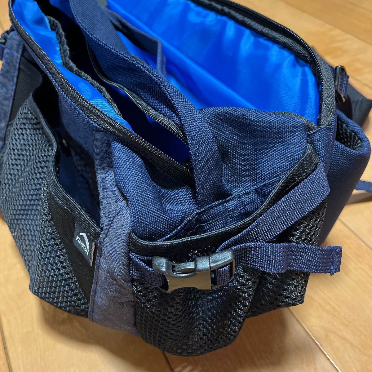 ボディバッグ 多機能の収納 ウエストバッグ ウエストポーチ ボディバッグ 多機能の収納 ウエストバッグ ウエストポーチ