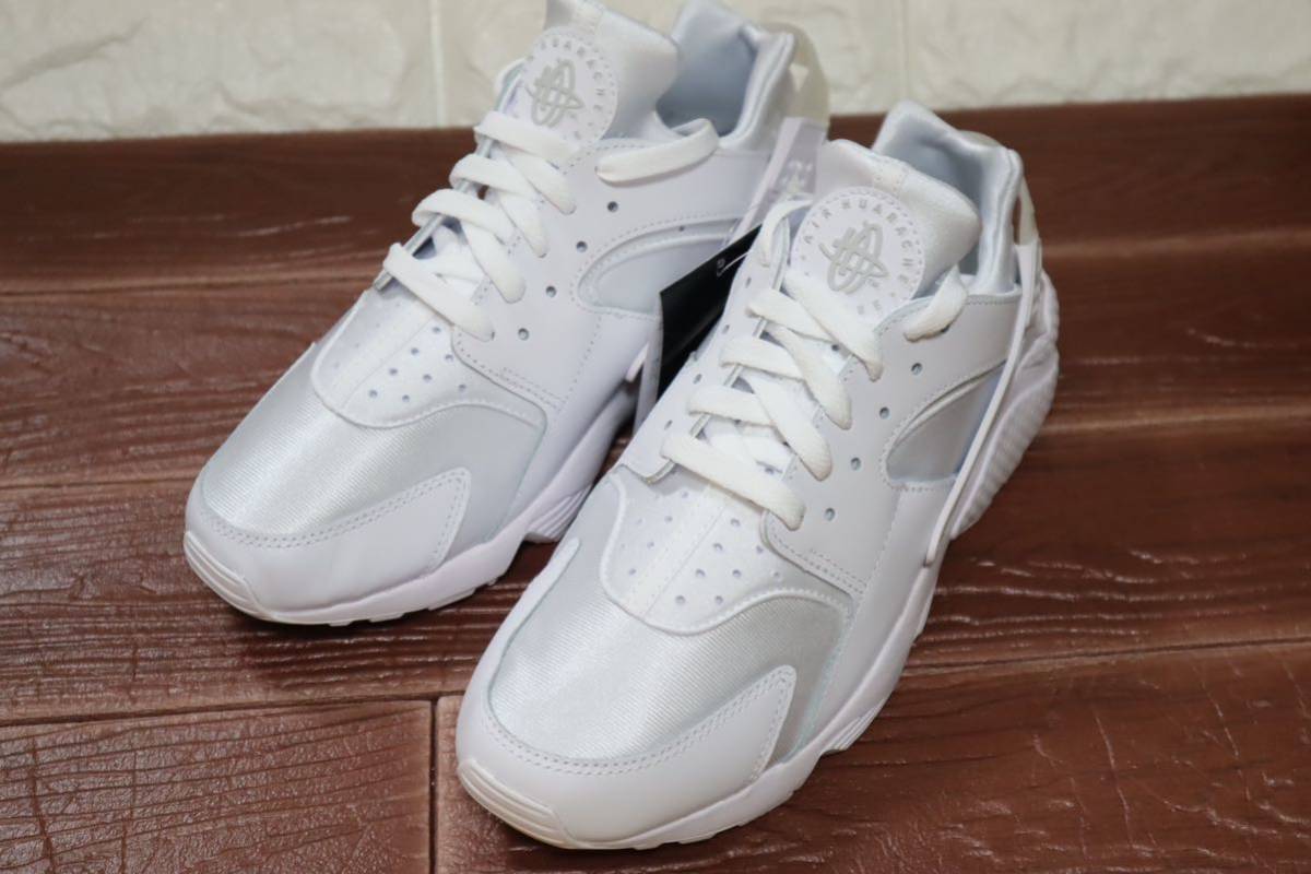 新品 24㎝ NIKE ナイキ W AIR HUARACHE ウィメンズ エアハラチ 新品 24㎝ NIKE ナイキ W AIR HUARACHE ウィメンズ エアハラチ