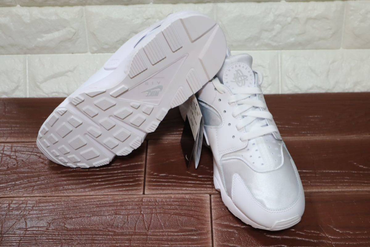 新品 24㎝ NIKE ナイキ W AIR HUARACHE ウィメンズ エアハラチ 新品 24㎝ NIKE ナイキ W AIR HUARACHE ウィメンズ エアハラチ