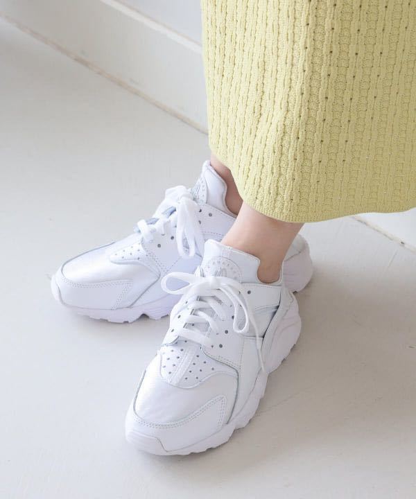 【今日の超目玉】 新品 ホワイト 白 レディース スニーカー ウィメンズ エアハラチ HUARACHE AIR ナイキ W NIKE 24㎝ 24.0cm 【今日の超目玉】 新品 ホワイト 白 レディース スニーカー ウィメンズ エアハラチ HUARACHE AIR ナイキ W NIKE 24㎝ 24.0cm