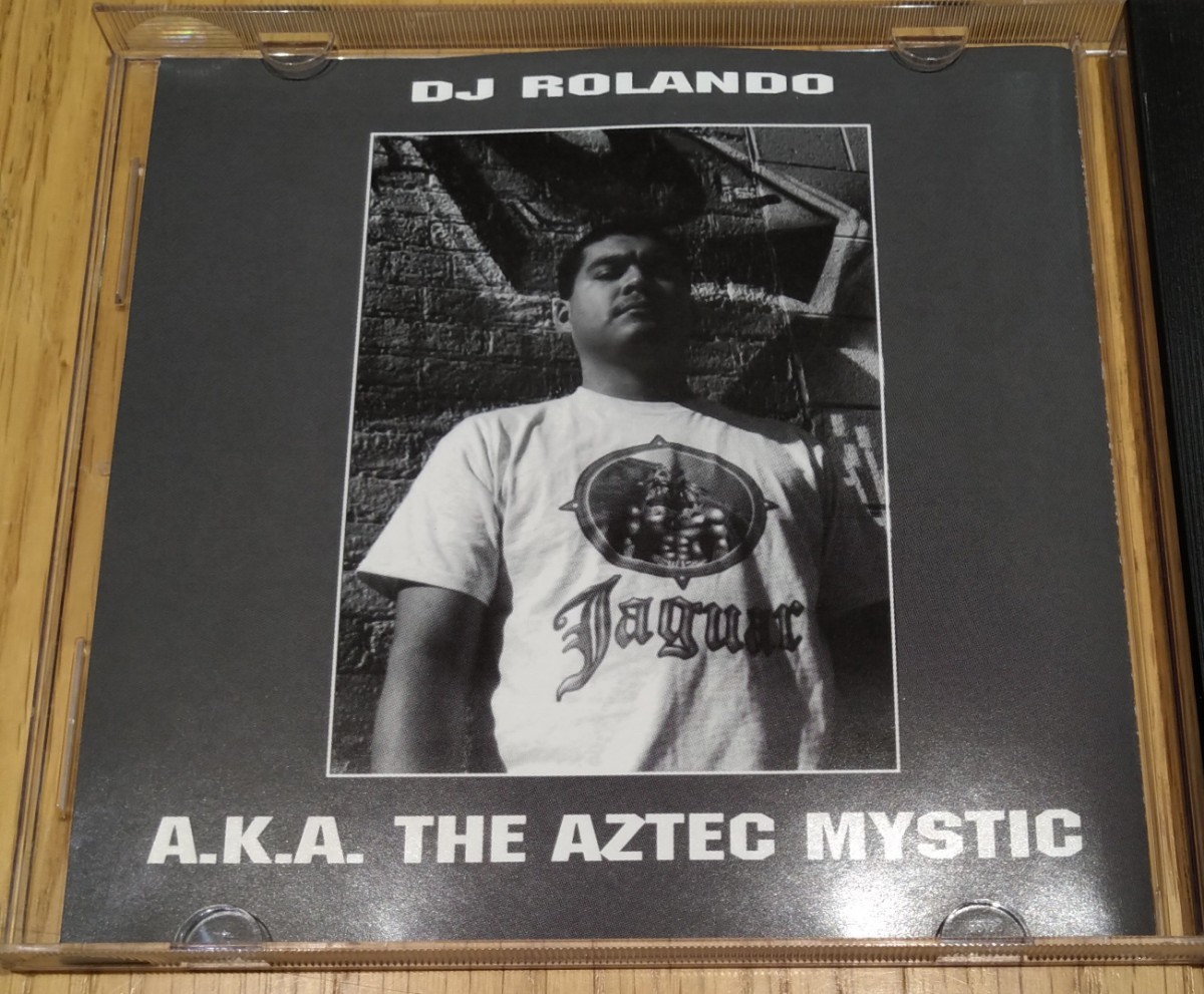  Vibrations DJ Rolando 廃盤輸入盤中古CD ローランド　a.k.a. the aztec mystic Underground Resistance UR UR-3000CD _画像4