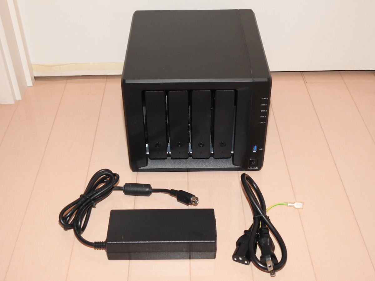 Synology DiskStation DS918+ 2TBHDD 2個付き ジャンク_画像1