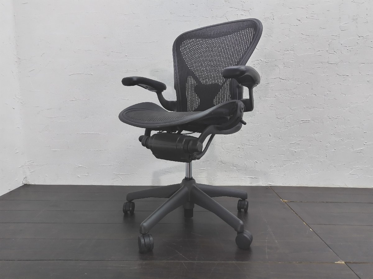 大きな割引 ライト クラシック ポスチャーフィット アーロンチェア ハーマンミラー HermanMiller Bサイズ E 固定アーム 事務椅子 オフィスチェア メッシュ張り 大きな割引 ライト クラシック ポスチャーフィット アーロンチェア ハーマンミラー HermanMiller Bサイズ E 固定アーム 事務椅子 オフィスチェア メッシュ張り