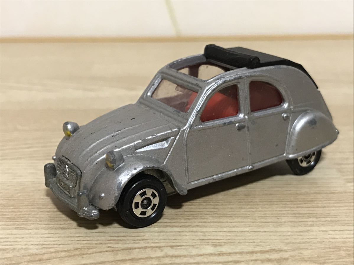 送料無料　トミカ　シトロエン 2CV 日本製　ミニカー　TOMICA CITROEN JAPAN 旧車 当時物 外車_画像2