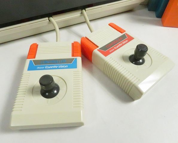 エポック社のTVゲーム スーパーカセットビジョン 本体 エポック社のTVゲーム スーパーカセットビジョン 本体